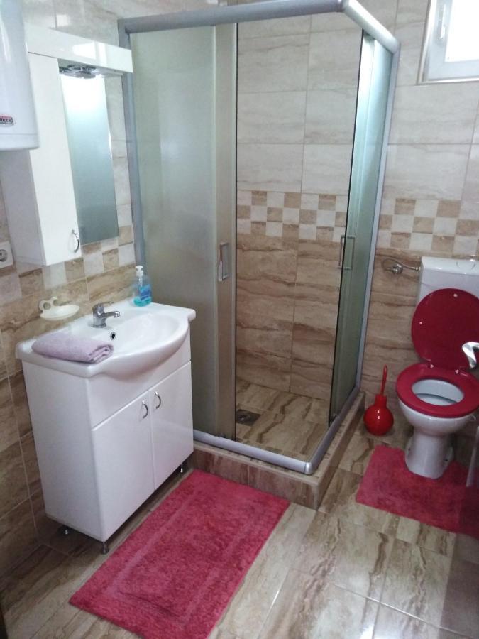 Apartman 1 Apartment Vrnjacka Banja Exterior photo
