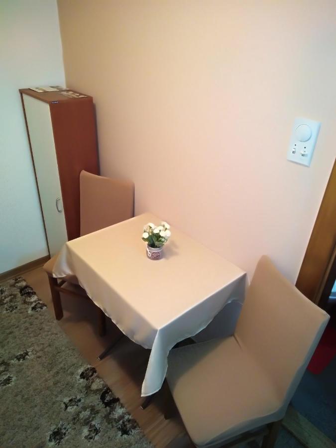 Apartman 1 Apartment Vrnjacka Banja Exterior photo