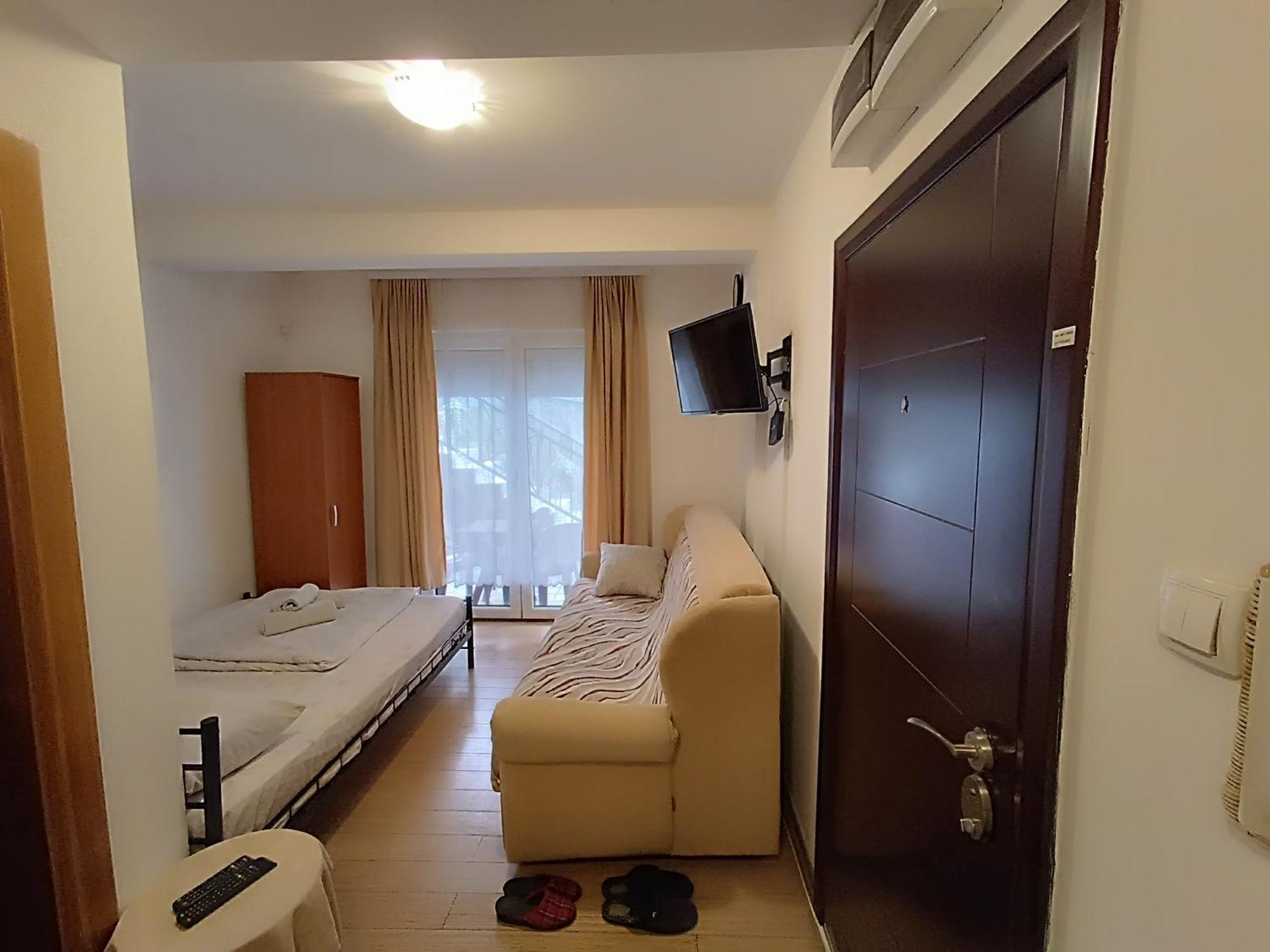 Apartman 1 Apartment Vrnjacka Banja Exterior photo